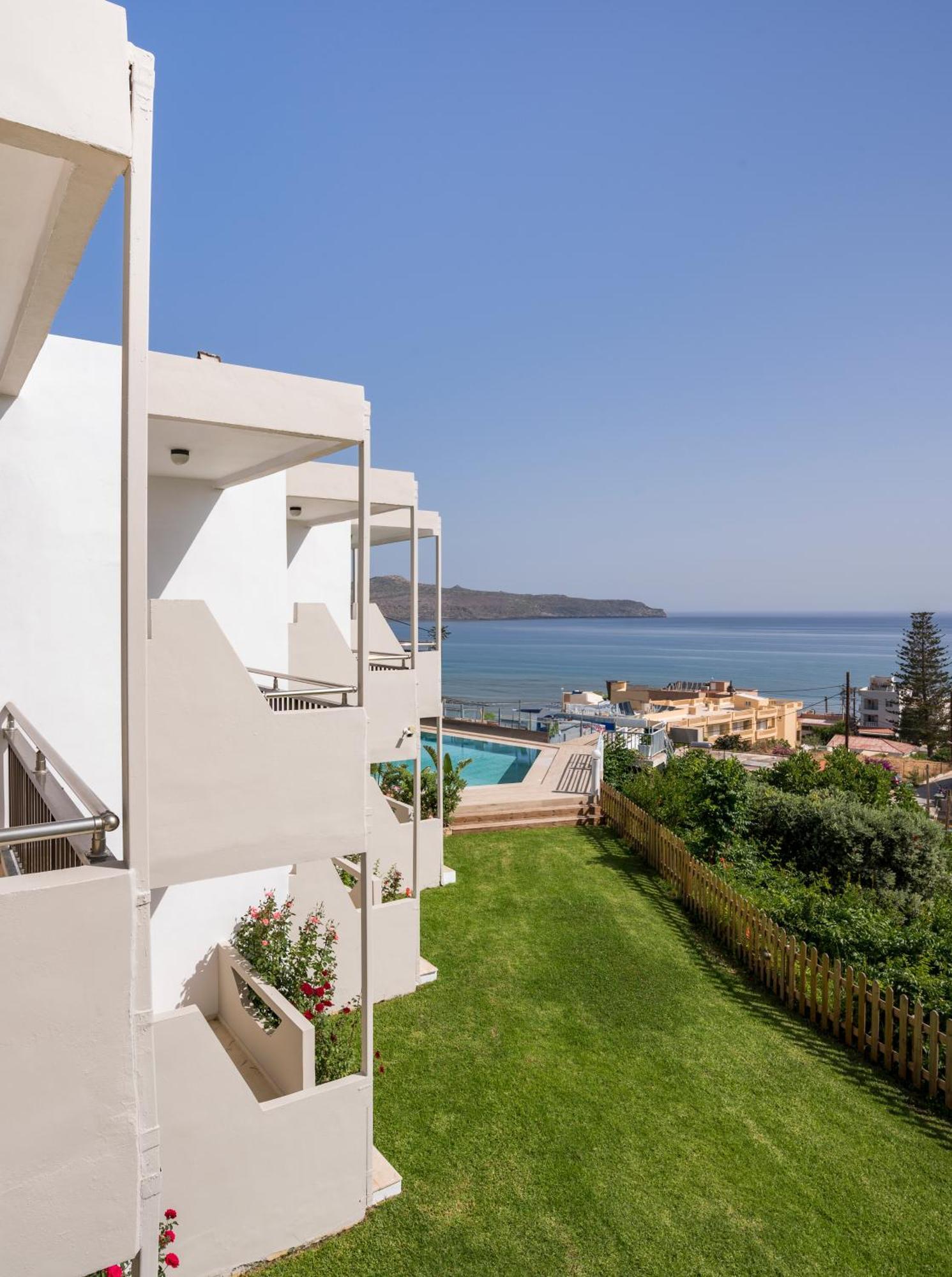 Hermes Sea View Stalos Exterior photo